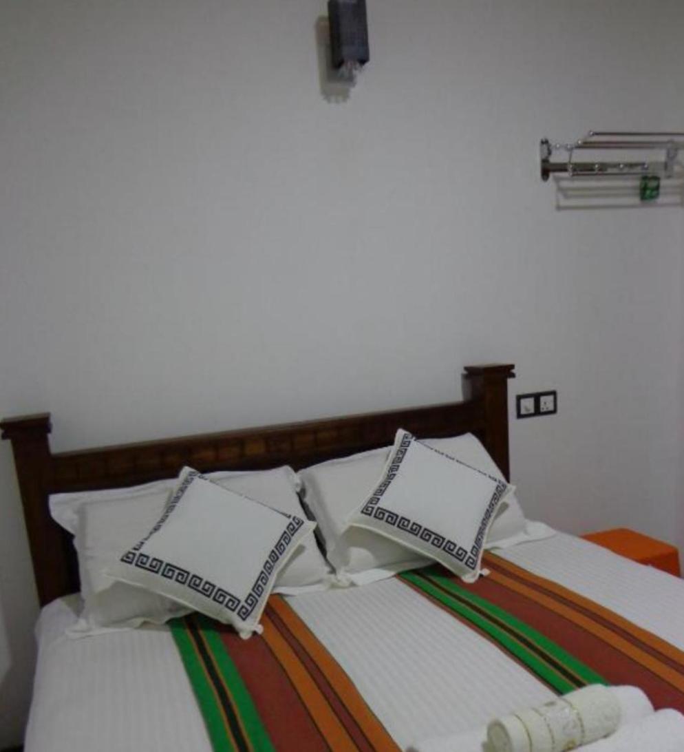 Rajarata Reach Resort Anuradhapura Exterior foto